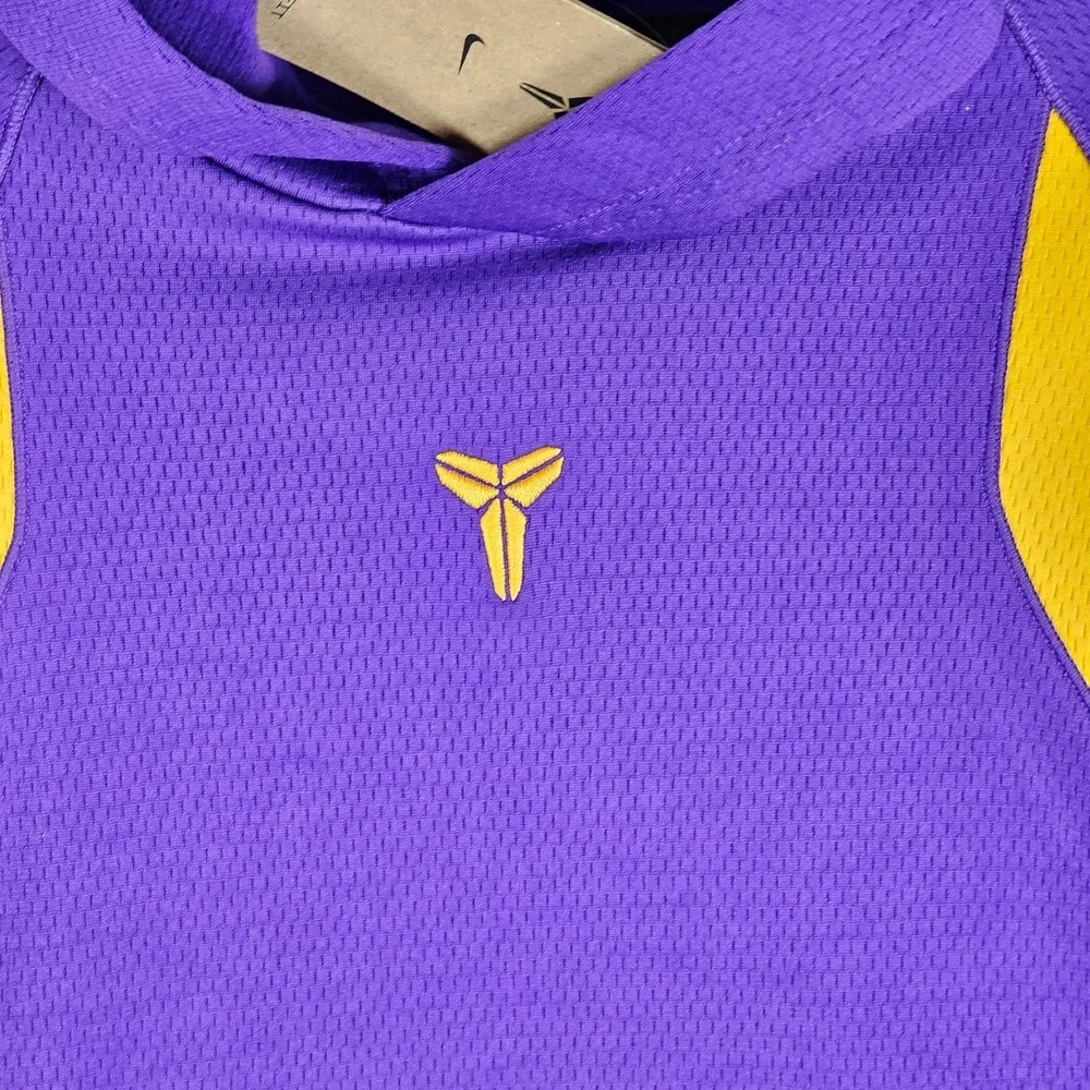 Nike Kobe Bryant Mamba Kids' Therma-FIT Pullover Hoodie HJ1028-547‎ Size Small